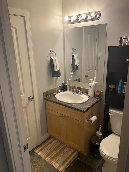 Calgary 3 bedrooms Condo Unit for rent. Property photo: 453710-3