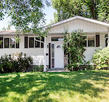 Immaculate Bungalow with carport in Charelswood