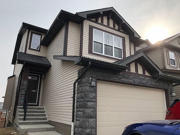 Calgary 3 bedrooms House for rent. Property photo: 45561-2