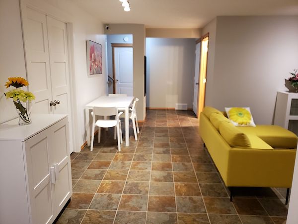 Calgary 2 bedrooms Basement for rent. Property photo: 456348-2