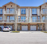 Beautiful Townhouse in Rockyridge