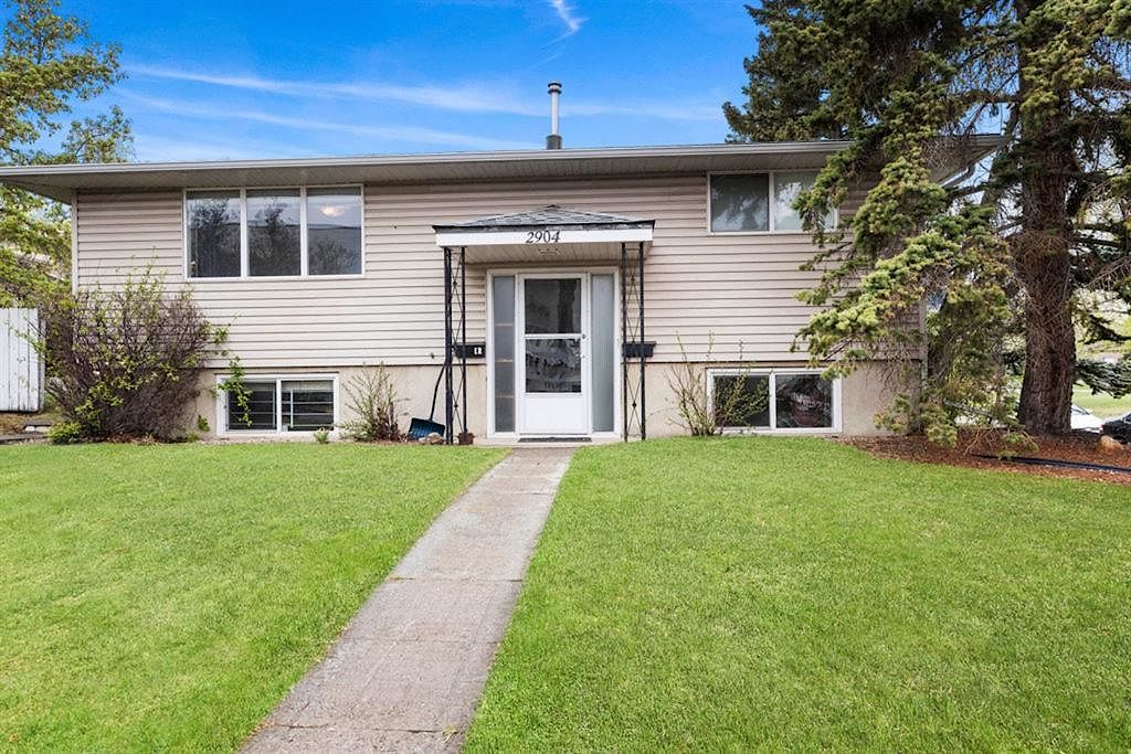 Calgary 3 bedrooms Room For Rent for rent. Property photo: 458087-1