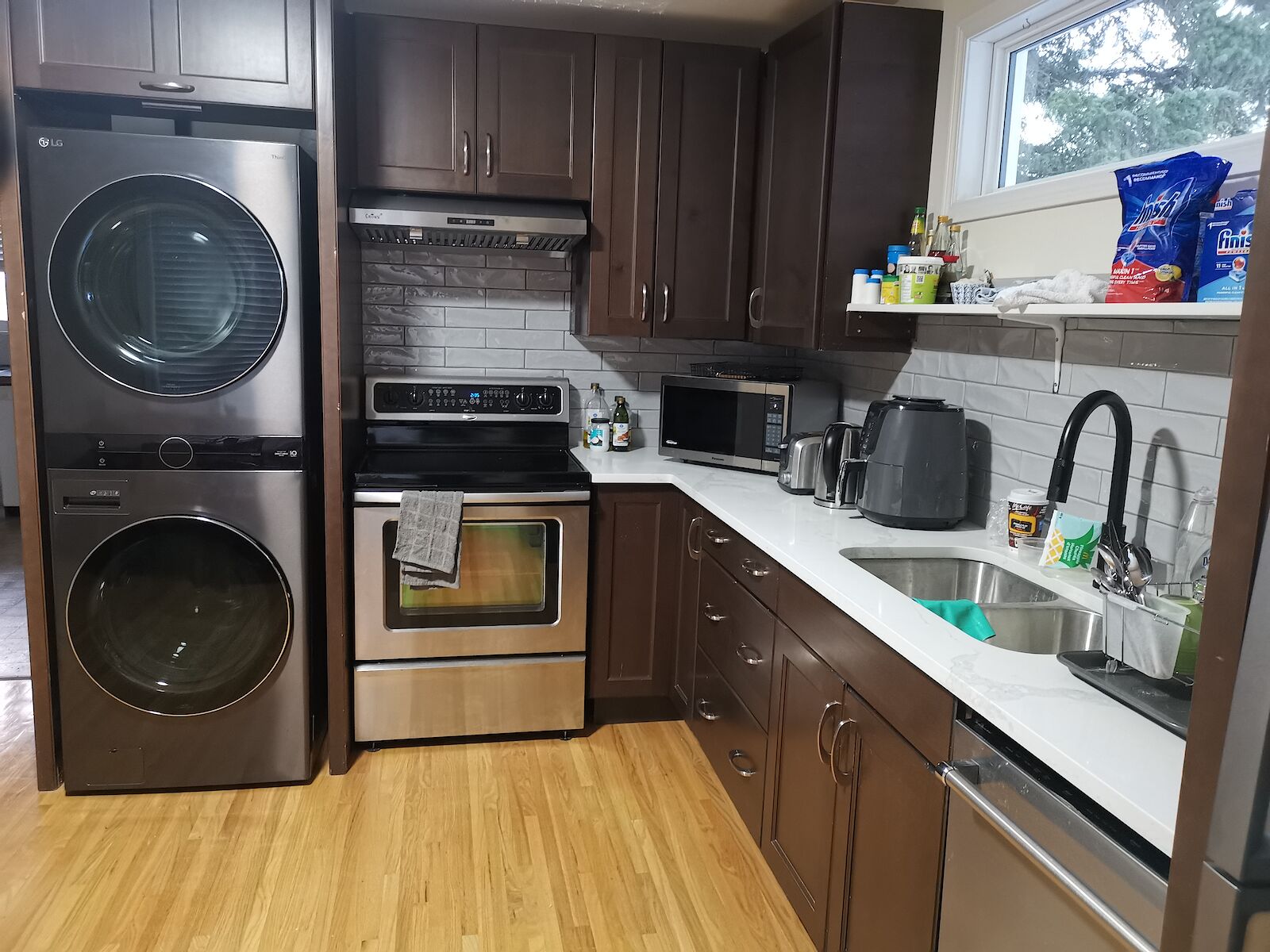 Calgary 1 bedroom Room For Rent for rent. Property photo: 460256-1