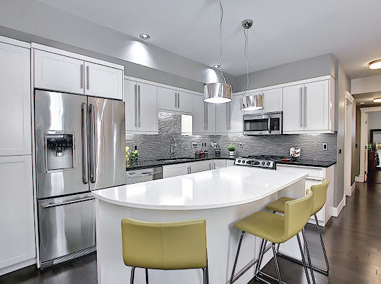 Calgary 2 bedrooms Condo Unit for rent. Property photo: 460297-1