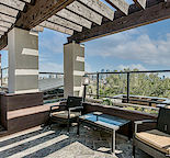 Modern 1 bedroom condo