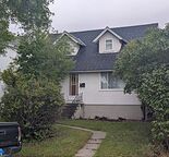 3 bedrooms two story house — Capitol Hill, Calgary