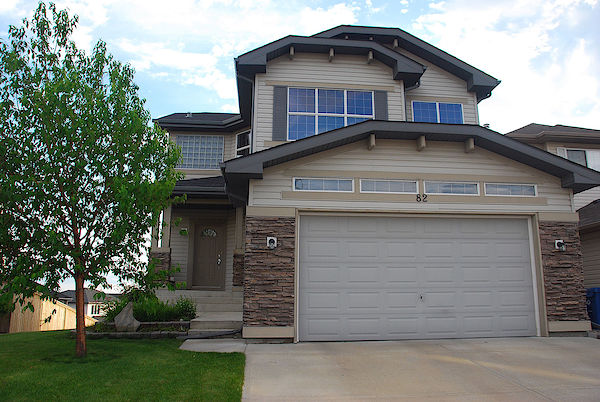 Calgary 4 bedrooms House for rent. Property photo: 461821-3