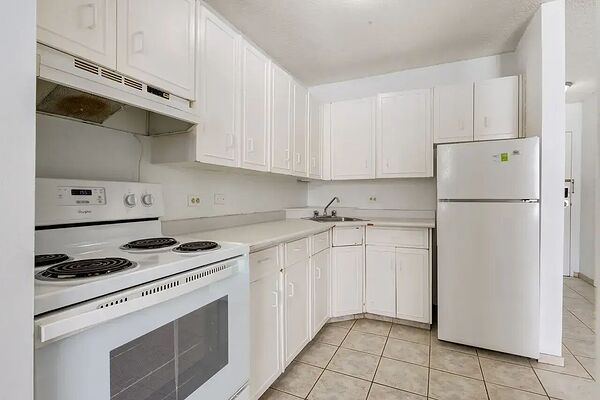 Calgary 2 bedrooms Apartment for rent. Property photo: 462351-3
