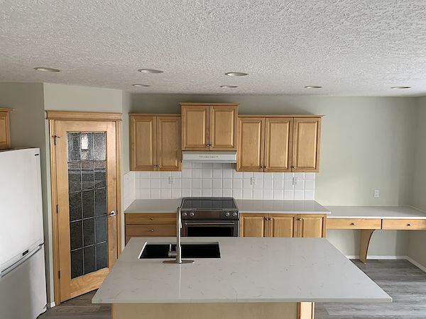 Calgary 4 bedrooms House for rent. Property photo: 462381-3