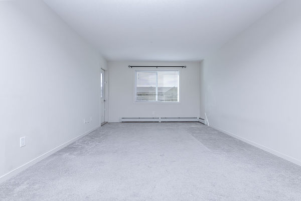 Calgary 2 bedrooms Condo Unit for rent. Property photo: 463300-3