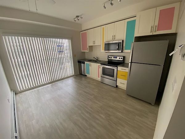 Calgary 1 bedroom Condo Unit for rent. Property photo: 464515-3