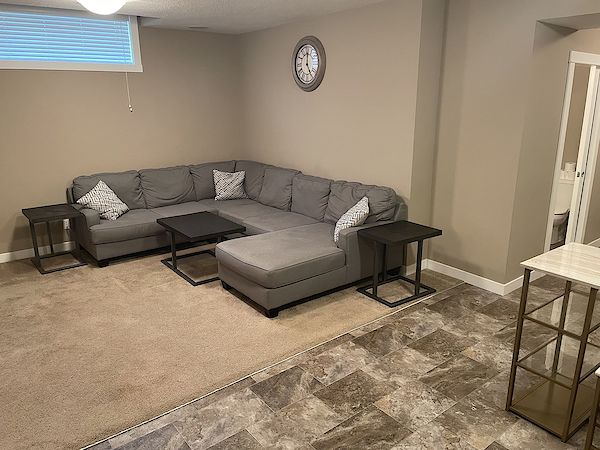 Calgary 1 bedroom Basement for rent. Property photo: 464831-2