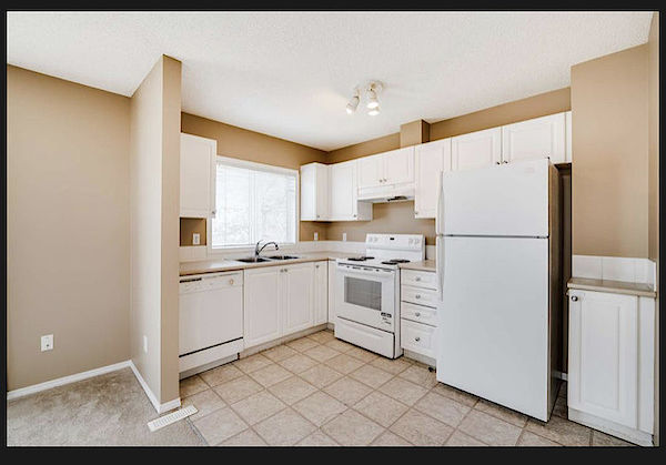 Calgary 3 + Den bedrooms Townhouse for rent. Property photo: 465170-3