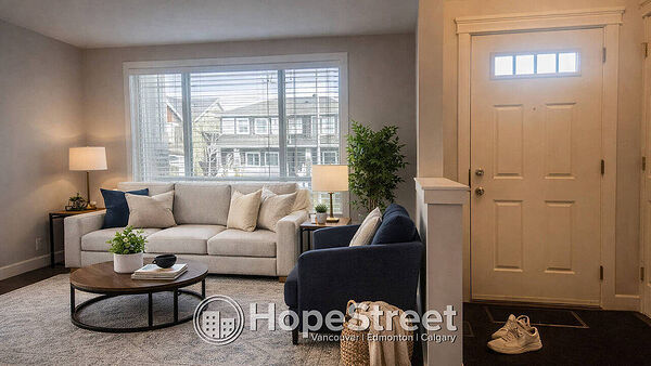 Calgary 3 bedrooms Duplex for rent. Property photo: 465614-2