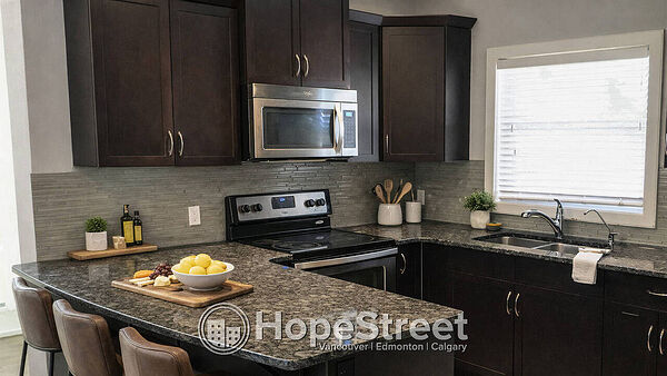 Calgary 3 bedrooms Duplex for rent. Property photo: 465614-3
