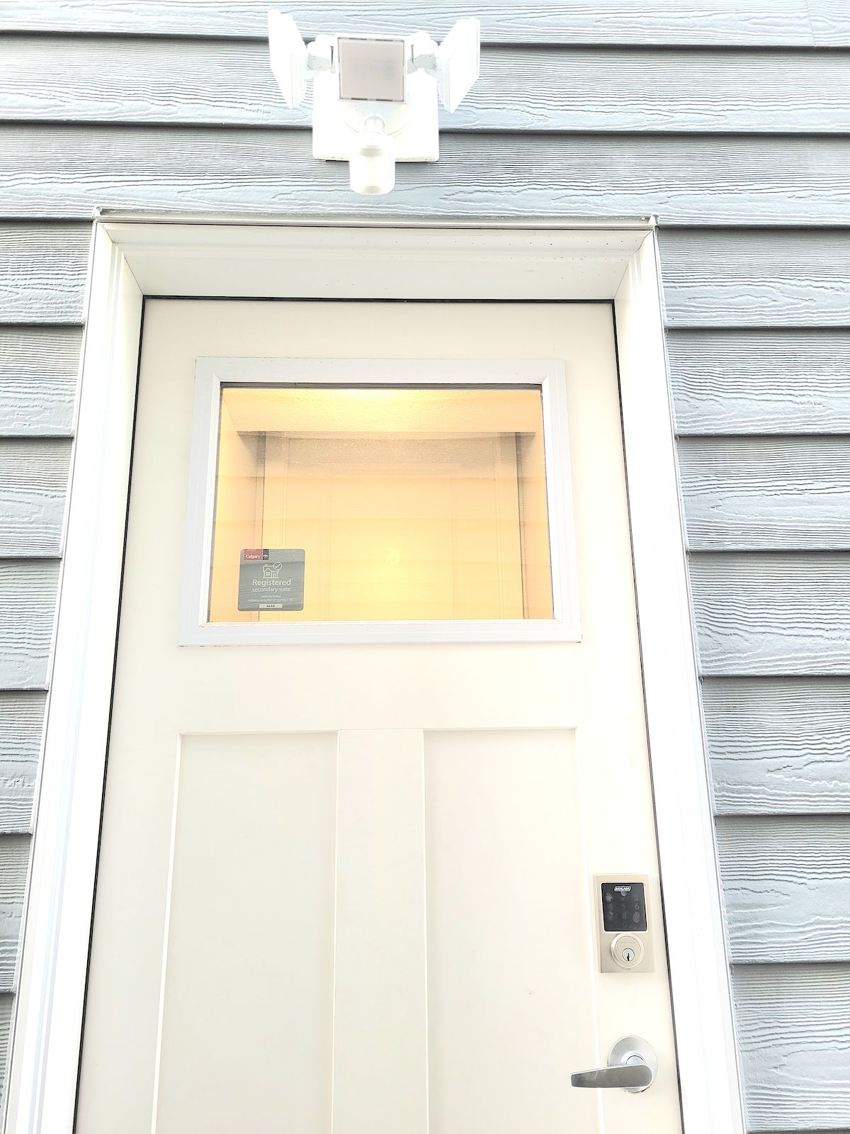 Calgary 2 bedrooms Basement for rent. Property photo: 465727-1