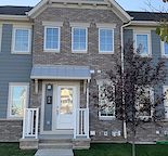 Beautiful Townhouse, 3 Bed, 2.5 Bath – Fully Furnished – Pet Friendly – $2,500