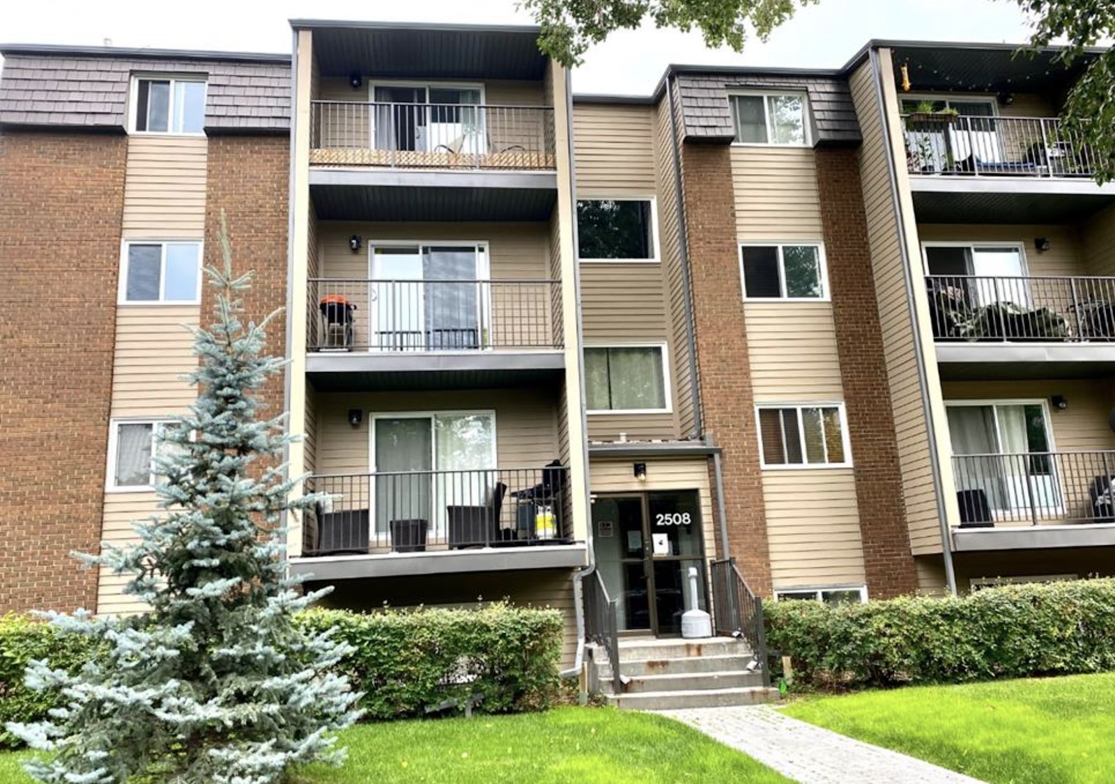 Calgary 2 bedrooms Apartment for rent. Property photo: 466727-1