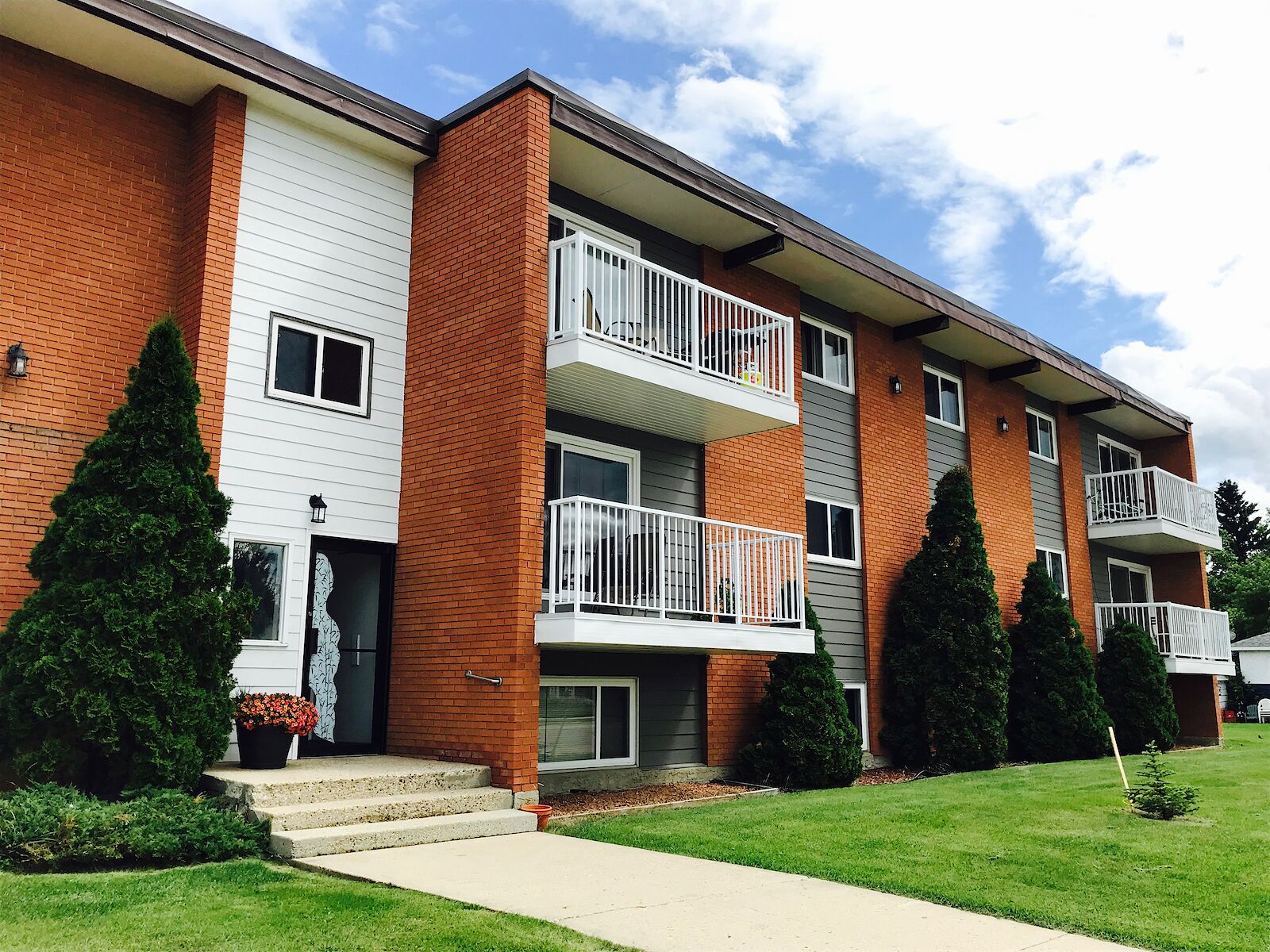 Wetaskiwin 2 bedrooms Apartment for rent. Property photo: 467317-1