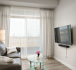 MODERN FULLY FURNISHED 1BR/1BA CONDO - ACCESS TO LAKE- AUBURN BAY