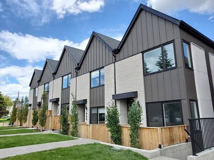 Calgary 3 bedrooms Townhouse for rent. Property photo: 469604-1