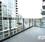 1002 | Beautiful 1 Bed + Den with Great Views | Waterfront | Downtown