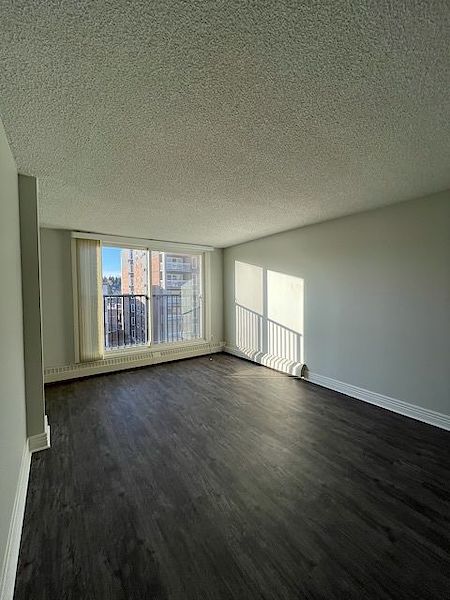 Calgary 2 bedrooms Apartment for rent. Property photo: 470781-2
