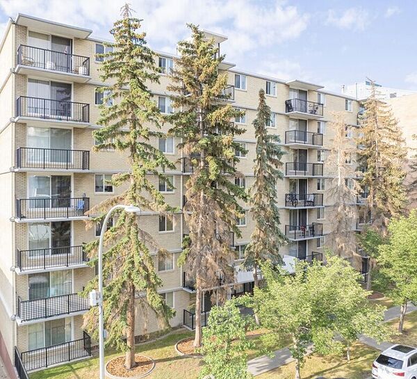 Calgary 1 bedroom Apartment for rent. Property photo: 471622-2
