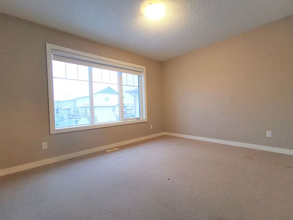 Calgary 4 bedrooms House for rent. Property photo: 473661-3