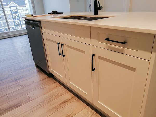 Calgary 2 bedrooms Condo Unit for rent. Property photo: 474424-3