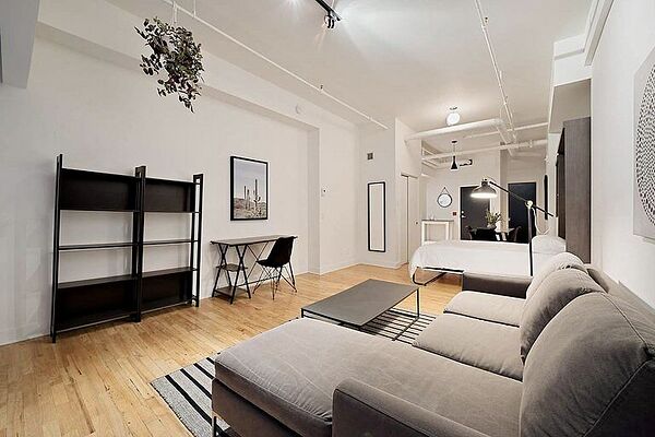 Montr&eacute;al studio Apartment for rent. Property photo: 474659-2