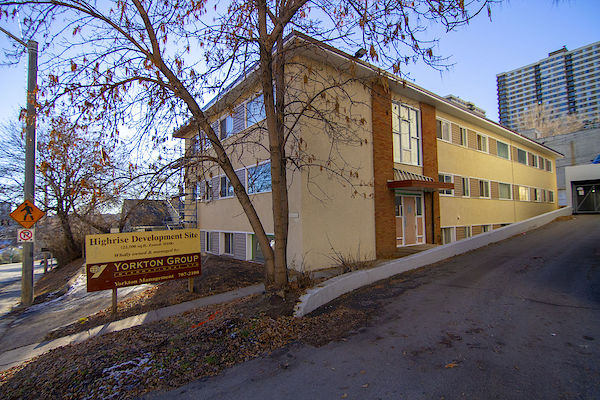 One month free Rent!