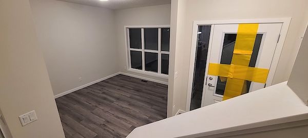 Savanna Upper Unit | 1,800 Sq Ft | 3 Bed + Flex + Bonus | Private Double Garage