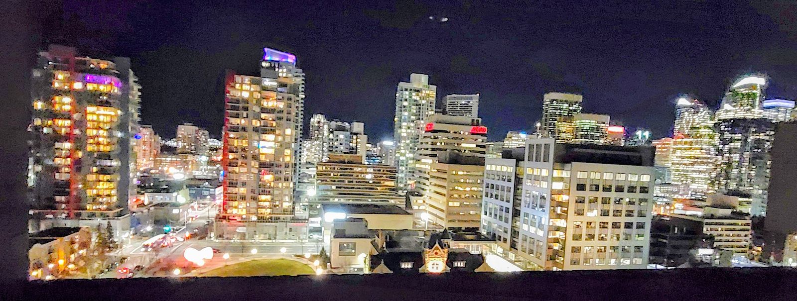 Calgary 2 bedrooms Condo Unit for rent. Property photo: 475927-1