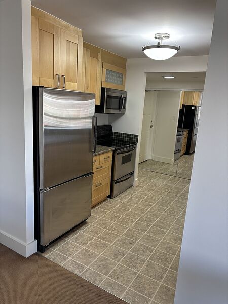Calgary 2 bedrooms Condo Unit for rent. Property photo: 475927-3