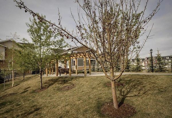 Calgary 2 bedrooms Townhouse for rent. Property photo: 476786-2
