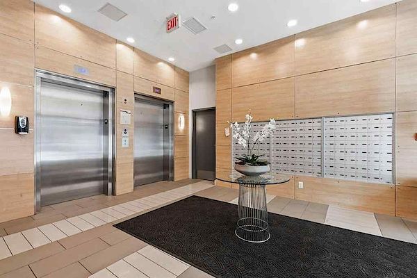Calgary 1 bedroom Condo Unit for rent. Property photo: 477091-2