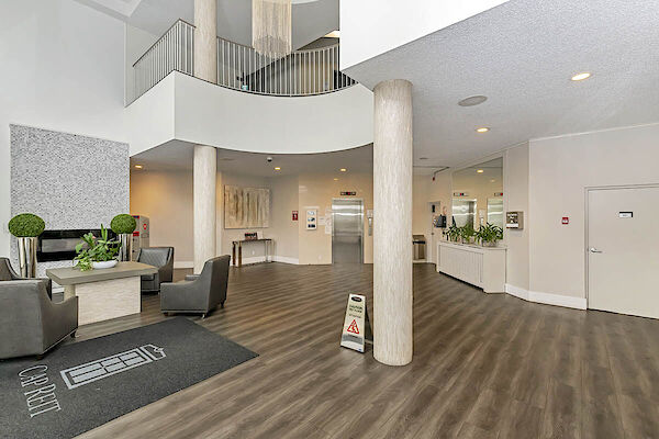 Victoria 1 bedrooms Apartment for rent. Property photo: 477830-2