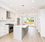 2 Bedroom Townhouse with detached garage and air conditioning