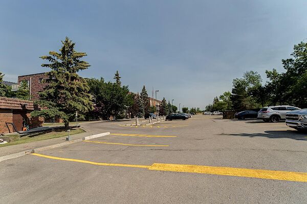 Edmonton 2 bedrooms Apartment for rent. Property photo: 478587-3