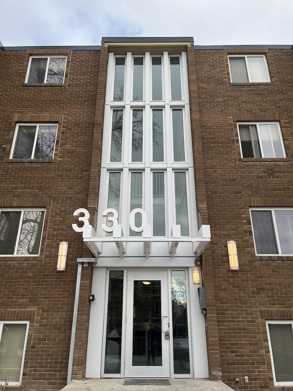 Calgary 2 bedrooms Apartment for rent. Property photo: 478594-1