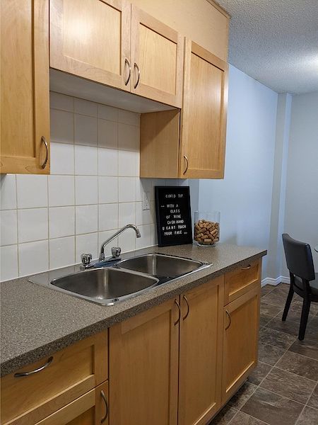 Calgary 2 bedrooms Apartment for rent. Property photo: 478594-3