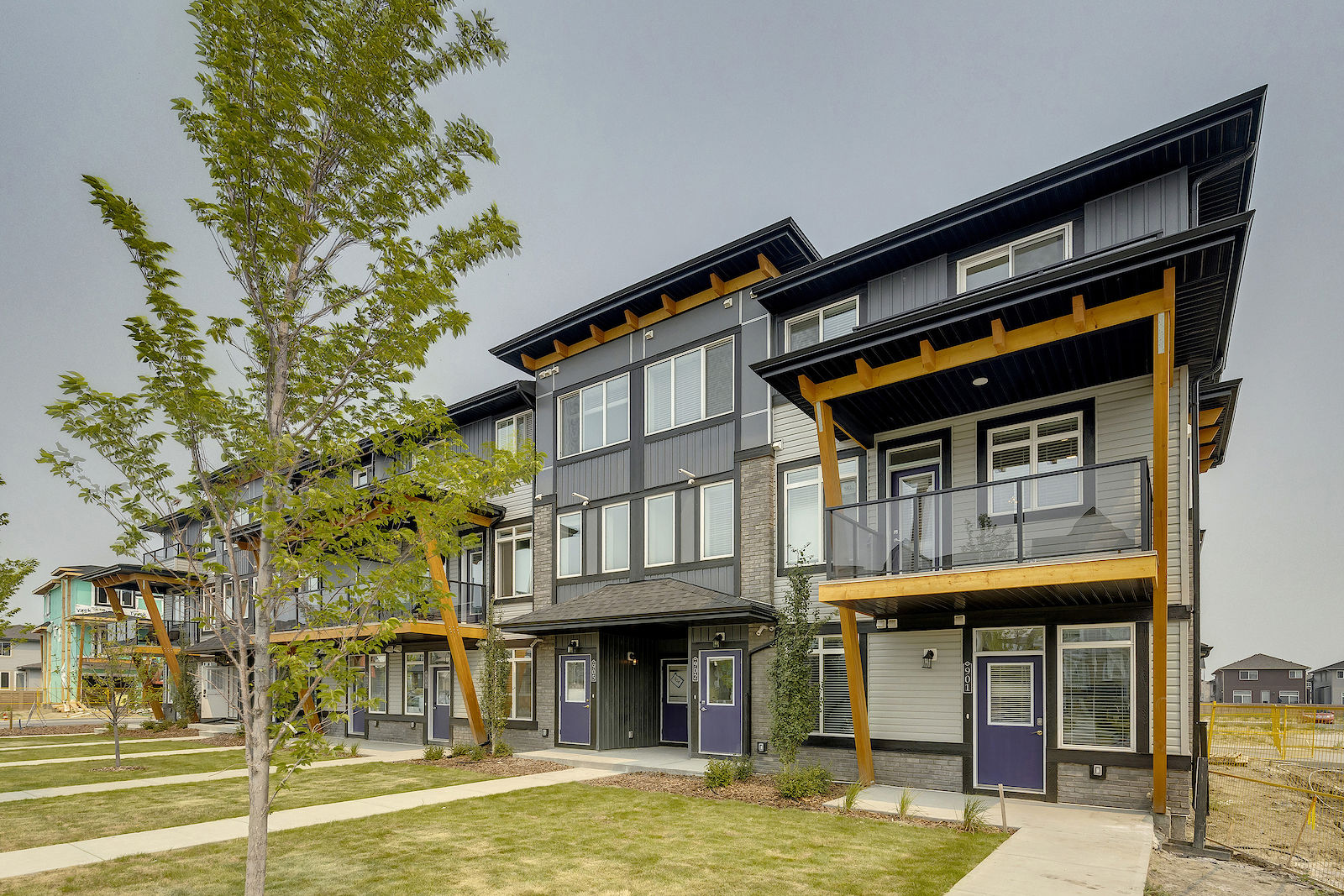 Calgary 1 bedroom Townhouse for rent. Property photo: 479284-1
