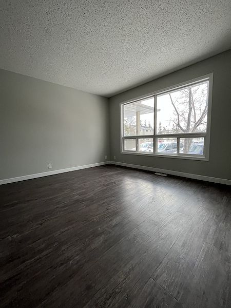 Calgary 3 bedrooms Townhouse for rent. Property photo: 480191-3
