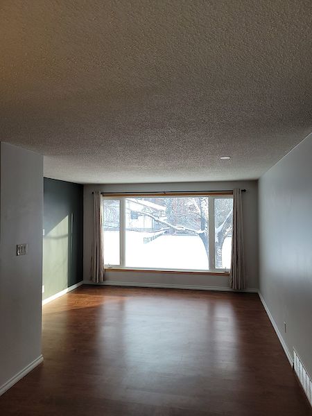 Calgary 3 + Den bedrooms House for rent. Property photo: 480697-3