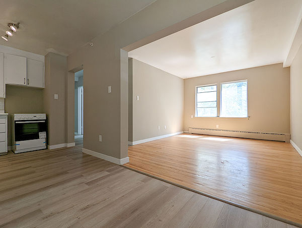 Edmonton bachelor bedrooms Apartment for rent. Property photo: 480738-3