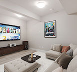 Executive 2 BRM Basement Suite with Lake Access