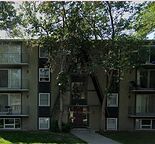 Charming Three-Storey Building in the Heart of Cliff Bungalow/Mission