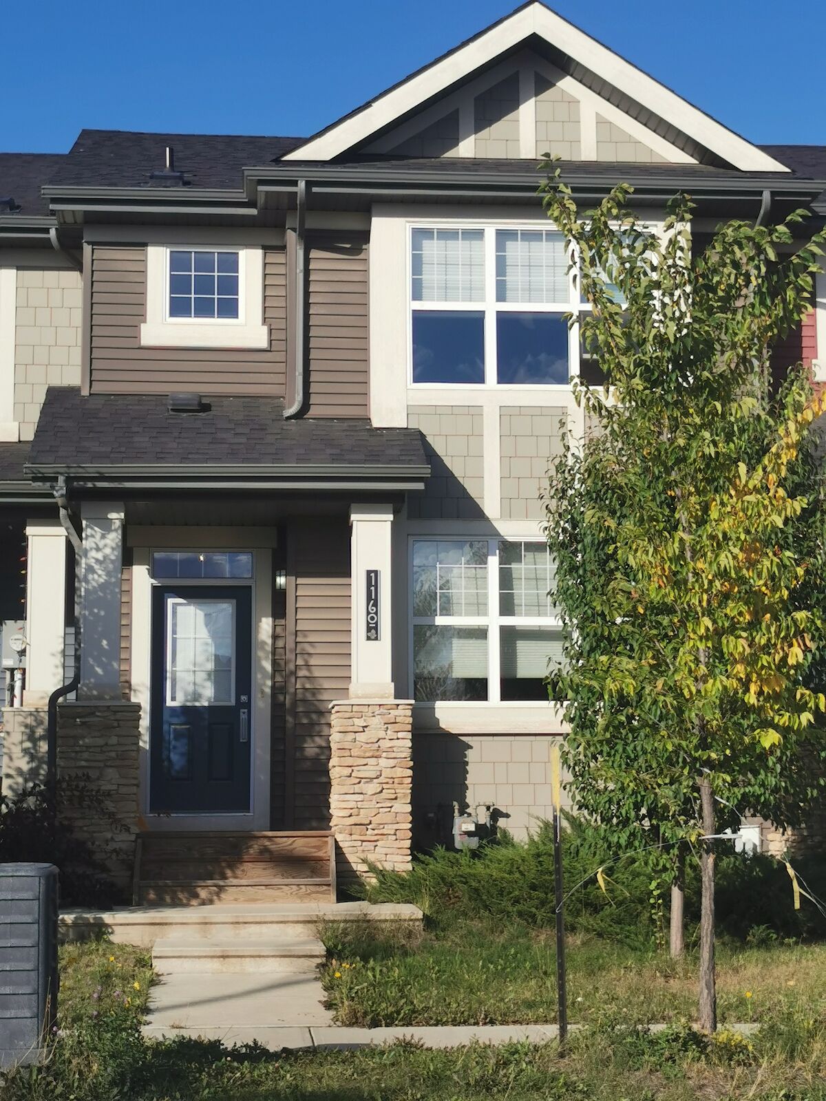 Edmonton 3 bedrooms Townhouse for rent. Property photo: 482123-1