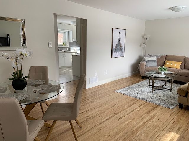 Calgary 3 bedrooms Main Floor for rent. Property photo: 482186-1